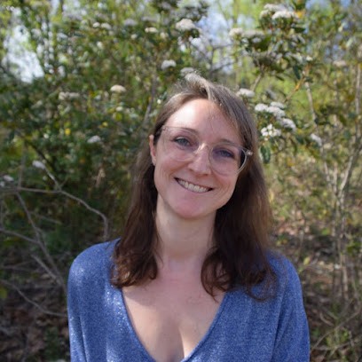 Héloïse Leo Naturopathe, Spécialisée Dans Les Troubles Digestifs. Consultations à Distance Ou En Cabinet, Praticien de Médecine Alternative à Rocbaron