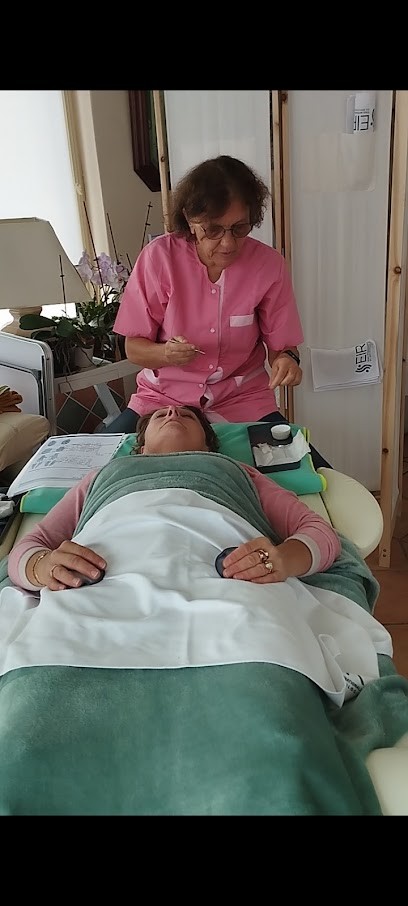 Caroline Le Meunier De La Raillère Réflexologue Diplômée En Plantaire, Palmaire, Faciale Auriculaire Et Combinée., Réflexologue à Saint-Jean