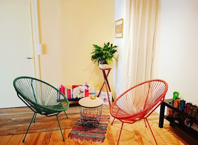 Sophrologue et Praticienne reiki Stephanie Picandet ReSPire, Praticien de Médecine Alternative à Aubiat