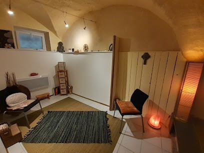 EssenCiel Harmony | Sandra Suchet | Thérapeute Holistique | Maitre Enseignante Reiki | Sommières | Lunel, Praticien de Médecine Alternative à Sommières