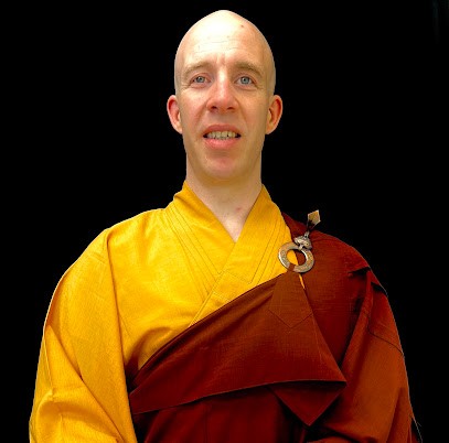 Care Center Traditional Chinois, Shaolin Yanyou, Praticien de Médecine Alternative à Sainte-Savine