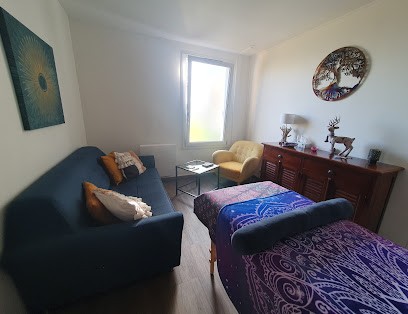 Laurence Lhénoret Magnétiseuse, Praticien de Médecine Alternative à Montigny-le-Bretonneux