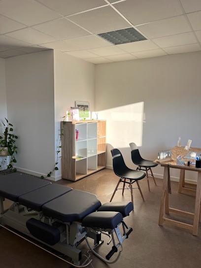 Laura Codjo Étiopathe, Praticien de Médecine Alternative à Bellignat