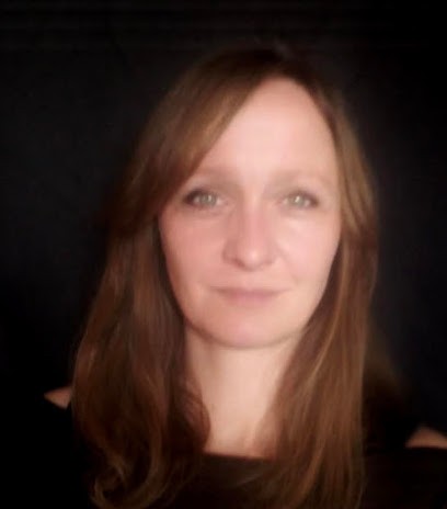 La Lumière Intérieure: Magnétiseur/ Desenvoutement/Énergéticienne.Ivanov Anastasia., Praticien de Médecine Alternative à Laval