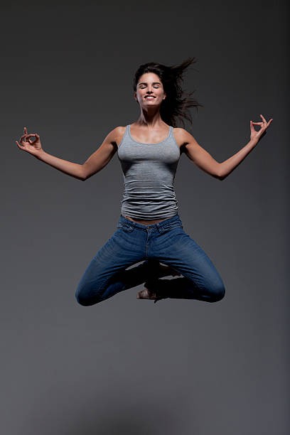 Pauline ALBY- Hypnose & Sophrologie : émotions-stress-confiance En Soi-burnout, Praticien de Médecine Alternative à Croix