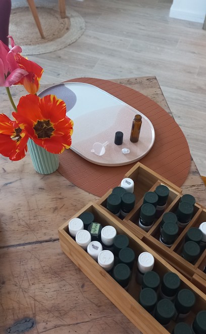 AviNature - Naturopathe Réflexologue Massage - Bébé, Enfant, Adulte Vendôme - Créatrice D'atelier, Praticien de Médecine Alternative à Vendôme