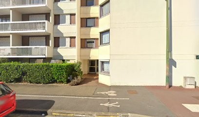 Mazerand Claire, Praticien de Médecine Alternative à Fontenay-le-Fleury