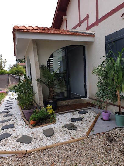 Aminah CHAPUIS SLES - Praticienne En Hypnose, Hypnothérapeute à Andernos-les-Bains