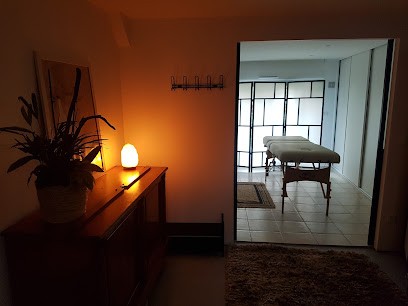 Kimi Shiatsu Et Réflexologie Et Sophro'care Intégrative, Praticien de Médecine Alternative à Chatou