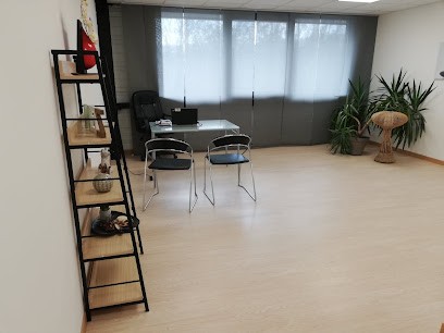 Nadège Fognini - Naturopathe Et Olfactothérapeute : Hygiène De Vie, émotions Et Soins Au Naturel, Praticien de Médecine Alternative à Yenne