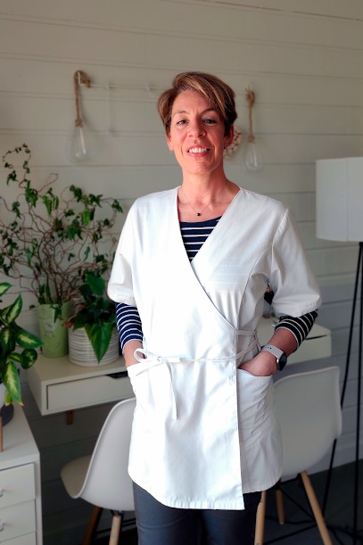 Aubry Castelain Celine, Praticien de Médecine Alternative à Vineuil