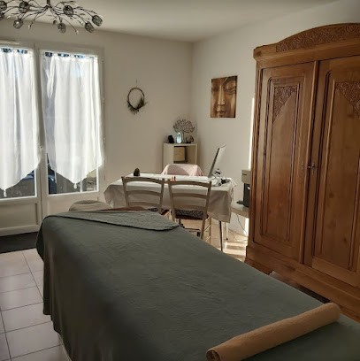 Adeline CAPRON Merveilles Des Sens, Praticien de Médecine Alternative à Anché