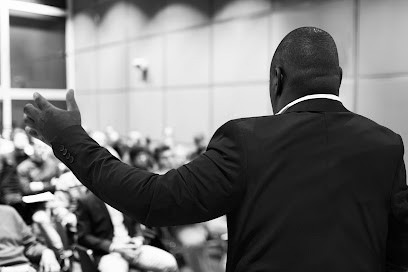 Django Gassama, Hypnothérapeute à Montévrain