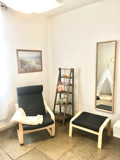 Infirmière Praticienne en Hypnose Ericksonienne, Hypnothérapeute à Saint-Gilles