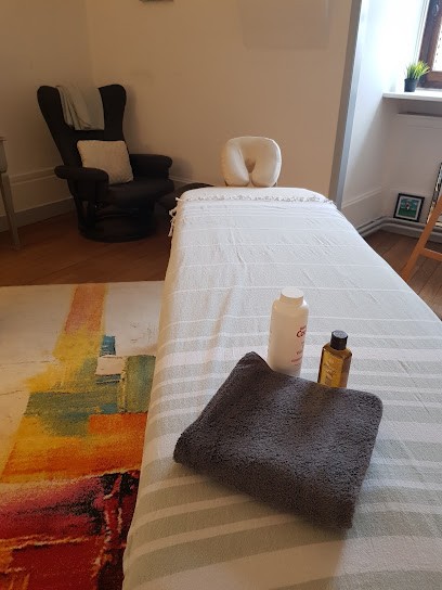 NaturOnaturel - Nathalie CHALAND, Praticien de Médecine Alternative à L'Étrat