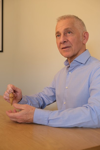 François Curatella - Magnétiseur, Coupeur de Feu, Praticien de Médecine Alternative à Grenoble