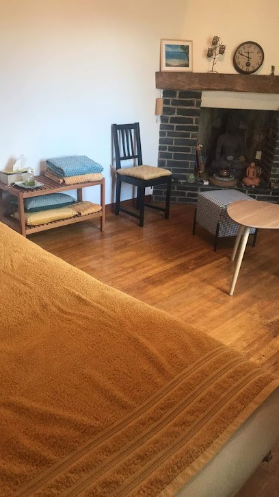 Cabinet De Psycho-somatothérapie Et Hypnose Gaëlle Pierreuse, Praticien de Médecine Alternative à Pierric