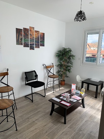 Marina Carpent: Sophrologue-hypnopraticienne, Hypnothérapeute à Brie-Comte-Robert