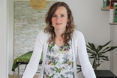 Marie-Amandine Bain - Naturopathe & Coach Holistique (énergétique Et Accompagnement Psycho-émotionnel), Praticien de Médecine Alternative à Jouy-en-Josas