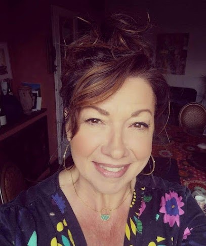 Géraldine AMELIN Sophrothérapeute spécialisée dans l'accompagnement des femmes, Praticien de Médecine Alternative à Vallon-Pont-d'Arc