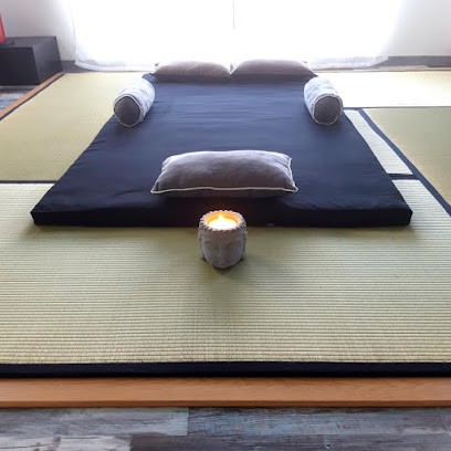 VITALITÉ SHIATSU, Massage Thérapeutique, Praticien de Médecine Alternative à Joux