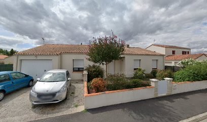 Frédérique Bouvet Sophrologue certifiée, Hypno praticienne (sevrage tabagique), Praticien de Médecine Alternative à La Boissière-de-Montaigu