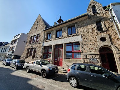 Julie Neveu / Naturopathe & Psychothérapeute, Praticien de Médecine Alternative à Concarneau