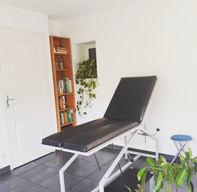 Lise Gautier - NATUROPATHE - MAGNÉTISEUR - REBOUTEUX, Praticien de Médecine Alternative à La Roche-Posay