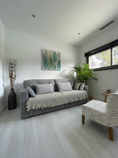 Anima Pelegrina : Thérapie transpersonnelle Moriani, Hypnothérapeute à Santa-Maria-Poggio