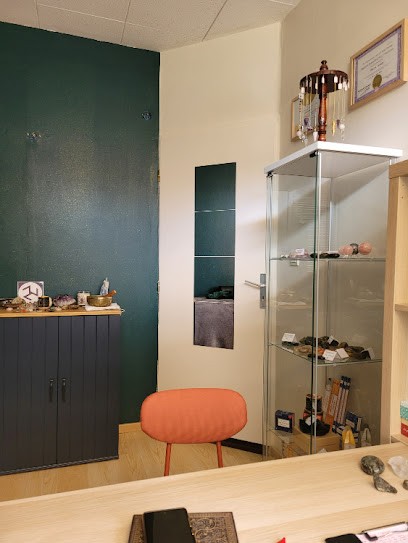 Marilyn ARNAUD, Praticien de Médecine Alternative à Annecy