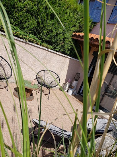 M'Détente Ici Et Maintenant, Praticien de Médecine Alternative à Saint-Quentin-Fallavier