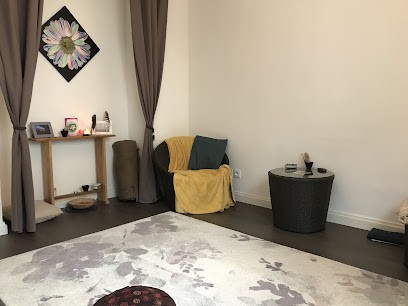 Rassinoux Roxane -Psychopraticienne - Oz’Etre / Baby’pno, Hypnothérapeute à Mieussy