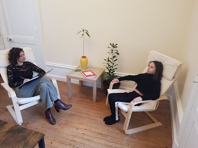 Sophrologie et Hypnothérapie Cognac Sandra Hanat, Hypnothérapeute à Javrezac