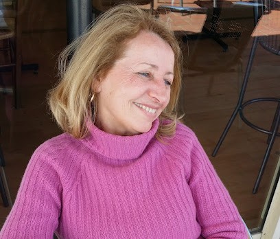 MAITRE PRATICIENNE HYPNOSE, THÉRAPIES BRÈVES, EFT Anne Viterbi, Hypnothérapeute à Avignon