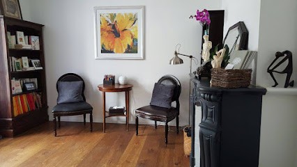 De Grivel Rosa, Praticien de Médecine Alternative à Suresnes