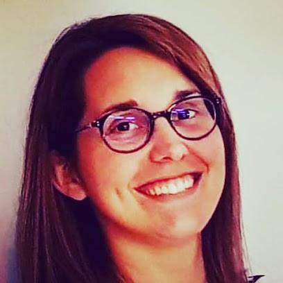 Marine Guédeu, Praticien de Médecine Alternative à Fay