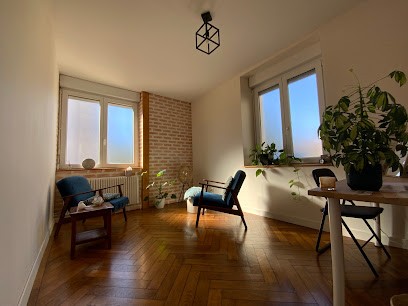 Claire Marion Sophrologue, Praticien de Médecine Alternative à Besançon