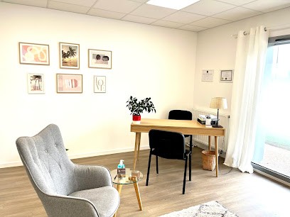 Sandrine Le Gall Sophrologie Hypnose RITMO (approche EMDR) (Brest - Le Relecq Kerhuon), Praticien de Médecine Alternative au Relecq-Kerhuon