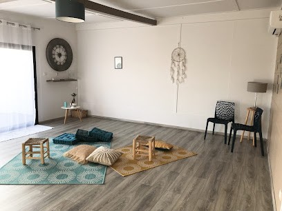 Cécile Zundel, Praticien de Médecine Alternative à Saint-Pierre-du-Mont