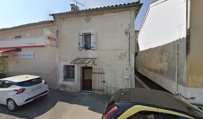 Conscience divine universelle, Hypnothérapeute à Mollégès