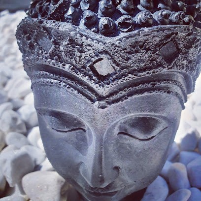 Magnétiseuse Élisabeth Énergéticienne Reiki, Praticien de Médecine Alternative à Sonnac