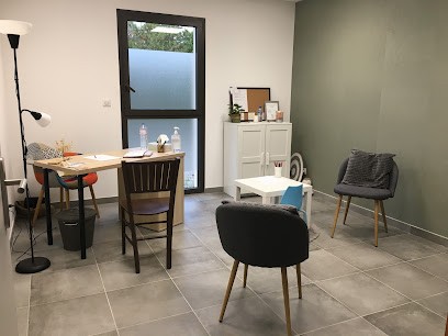 Virginie Garcia -Sophrologue -Sophrothérapeute -Praticienne en thérapies brèves -Enfants, adolescents et adultes, Praticien de Médecine Alternative à Jonquières