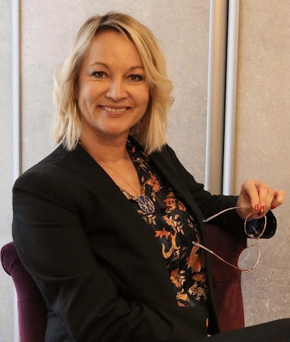 Kathy Barras Coach de Vie ,Hypnose, Pnl ,EFT & Ritmo, Hypnothérapeute à Coarraze