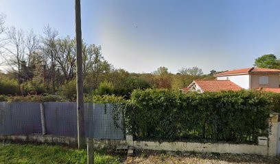 Sarah Salès - Sophrologue Enfants et Adultes, Praticien de Médecine Alternative aux Artigues-de-Lussac