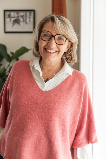 Anne-Claire De Villepin - Médecine Chinoise Bluffy Praticien De Médecine Alternative à Bluffy