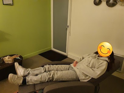 Pascale Chouraki, Praticien de Médecine Alternative à Véretz