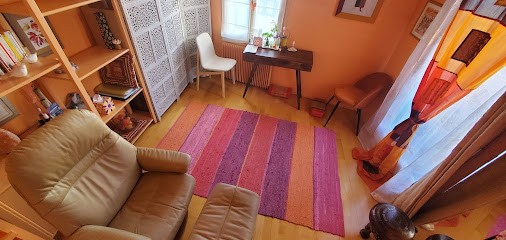 Marianne PALMIERO Sophrologue Hypnothérapie Intégrative Psychologie De L'énergie EFT TCM, Praticien de Médecine Alternative aux Lilas