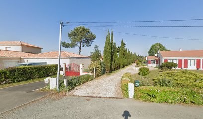 Elisa MERLET Naturopathe Thérapeute Emotionnelle et Energétique, Praticien de Médecine Alternative à Saint-Brevin-les-Pins