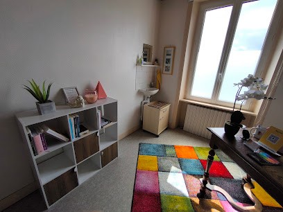 Pernel Roger, Magnétiseur - Coupeur De Feu, Thérapeute En Soins énergétiques, Praticien de Médecine Alternative à Quettehou