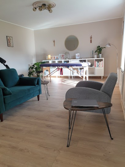 Cécile Avocat Naturopathe, Praticien de Médecine Alternative à Besançon